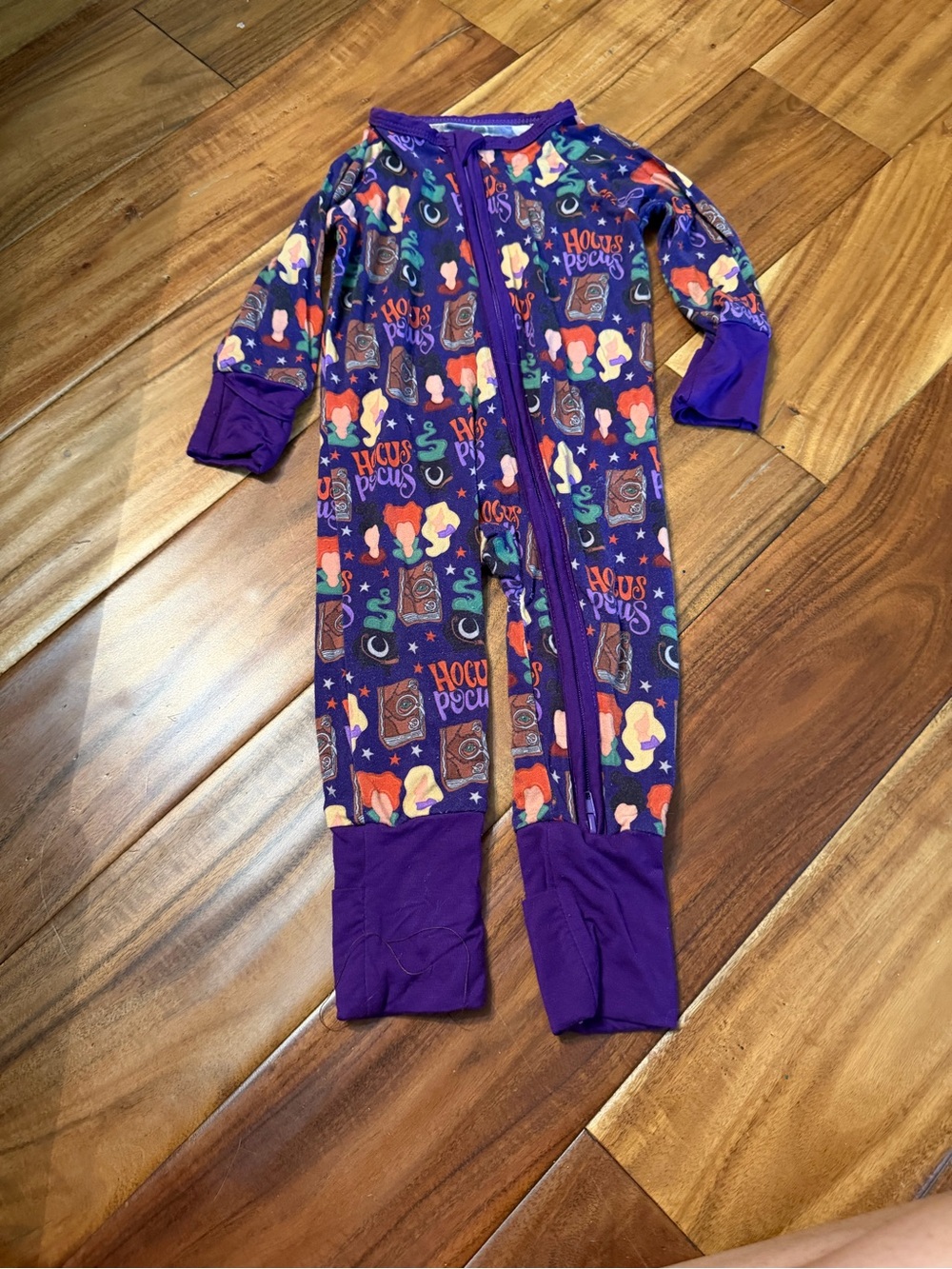 Baby 3/6 months Halloween hocus pocus bamboo sleeper. Six southern brand